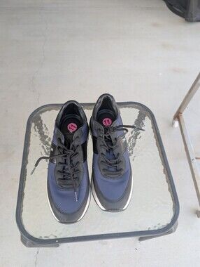 Men's Navy and Black Athletic Sneakers - Casual Comfort